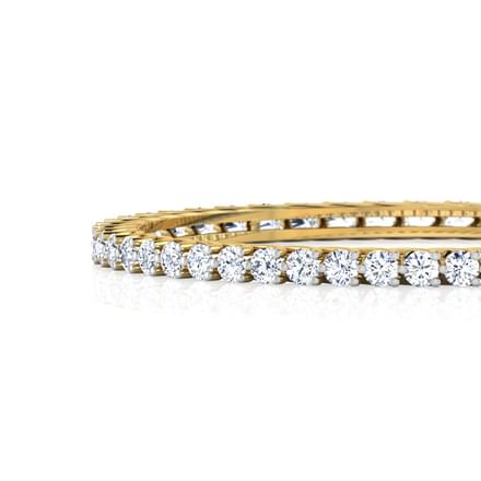 Vibrant Solitaire Bangle