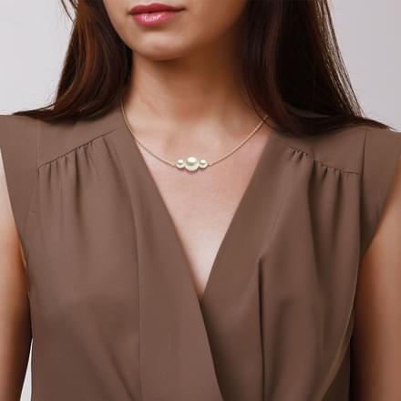 Tri Pearl Necklace